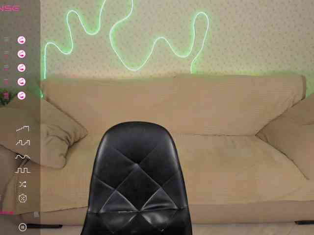 EternalLilith webcam