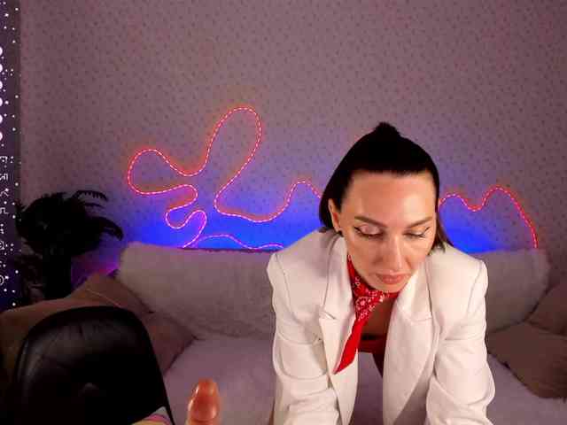 EternalLilith webcam