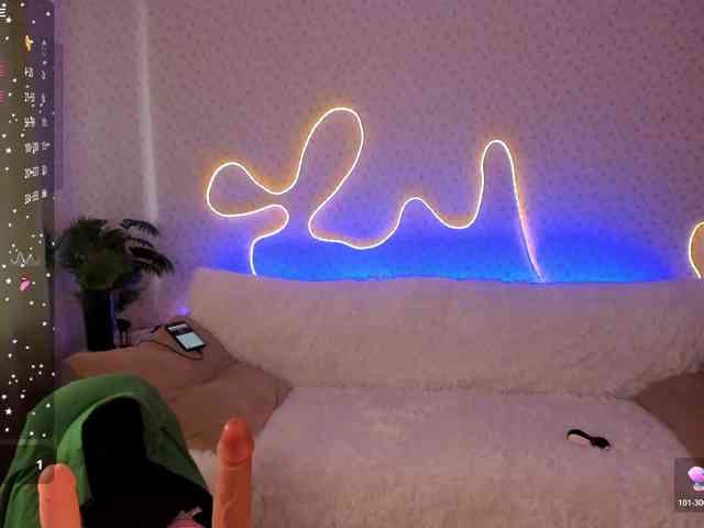 EternalLilith webcam