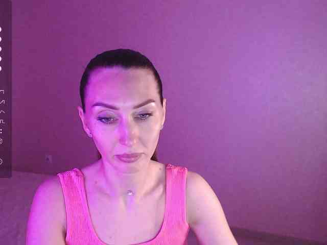 EternalLilith webcam