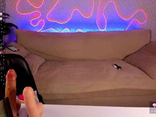 EternalLilith webcam