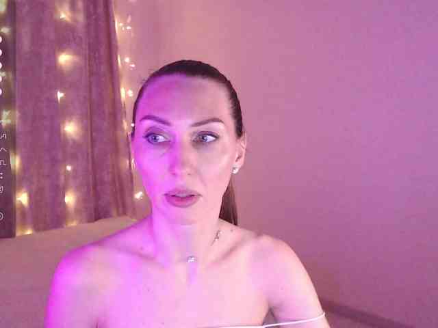 EternalLilith webcam