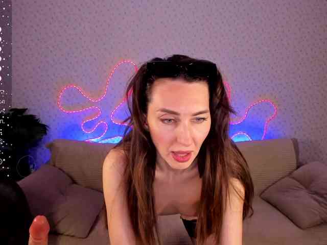 EternalLilith webcam