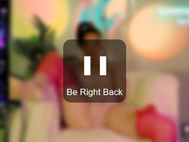 smallestgirlinchat01