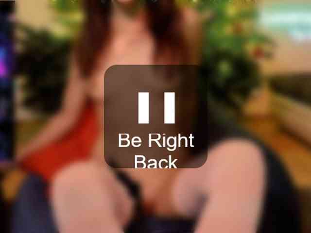 smallestgirlinchat01 webcam