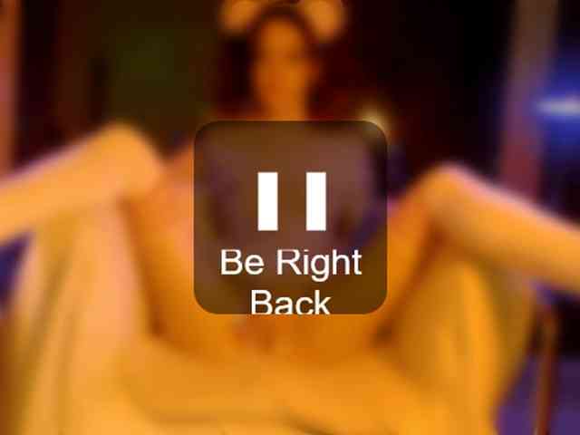 smallestgirlinchat01 webcam