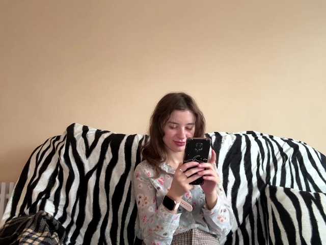  AnnabellKowalkowski chat room