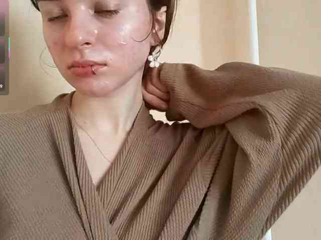 AnnabellKowalkowski AnnabellKowalkowski