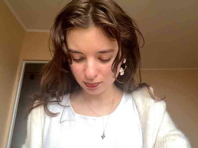 AnnabellKowalkowski AnnabellKowalkowski