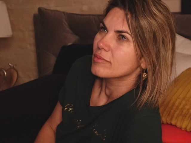 FeliciaKrige's BongaCams show and profile