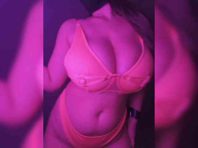 Your-Sweetie-Polly webcam