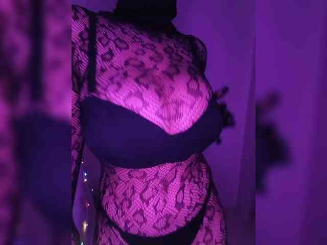 Your-Sweetie-Polly webcam