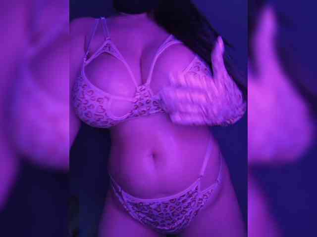 Your-Sweetie-Polly webcam