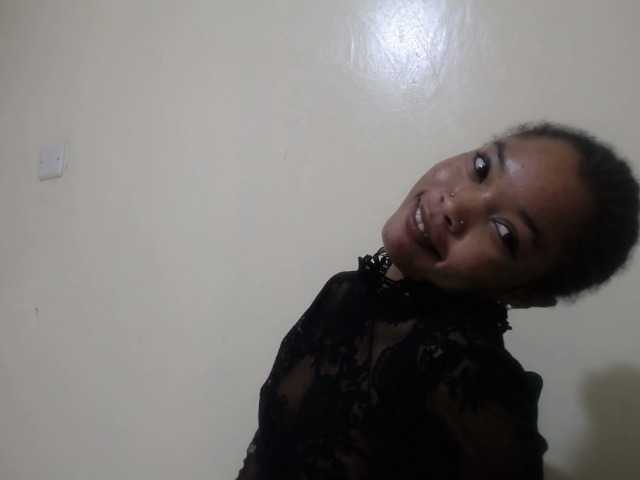 sumeyhia's BongaCams show and profile