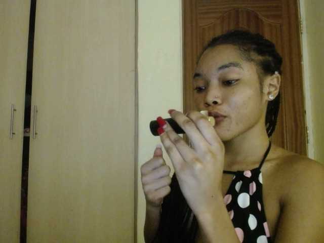 sumeyhia's BongaCams show and profile