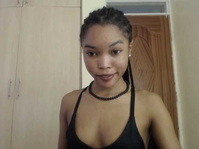 sumeyhia's BongaCams show and profile