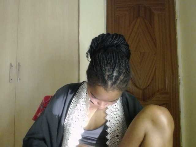 sumeyhia's BongaCams show and profile