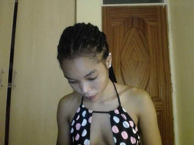 sumeyhia's BongaCams show and profile