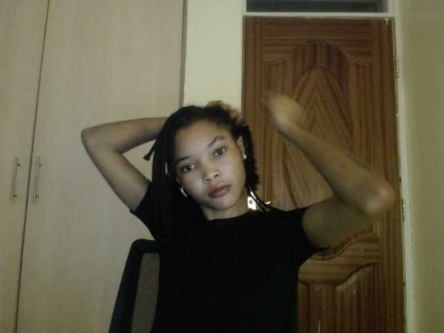 sumeyhia's BongaCams show and profile