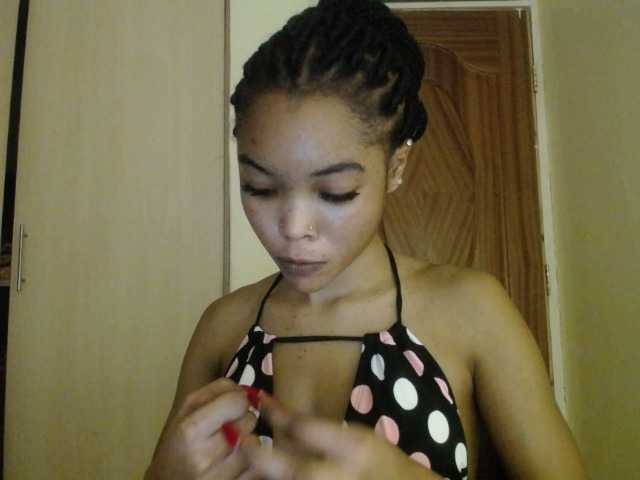 sumeyhia's BongaCams show and profile