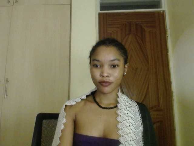 sumeyhia's BongaCams show and profile