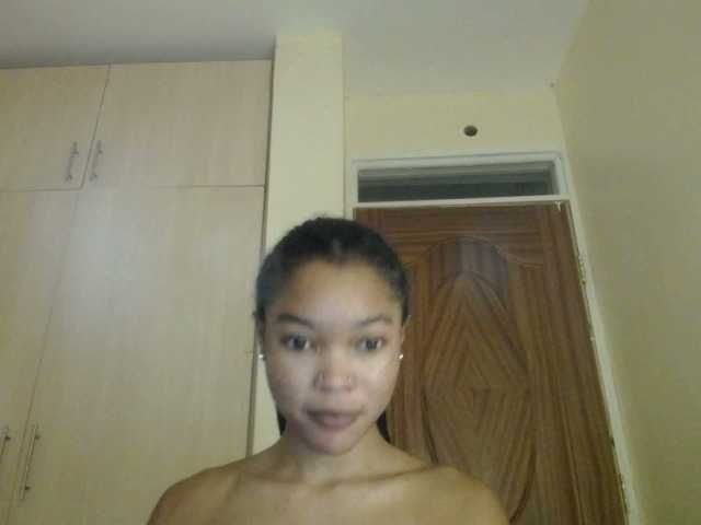 sumeyhia's BongaCams show and profile