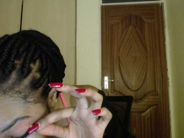 sumeyhia's BongaCams show and profile