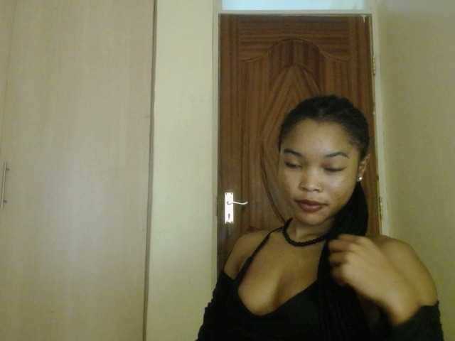 sumeyhia's BongaCams show and profile