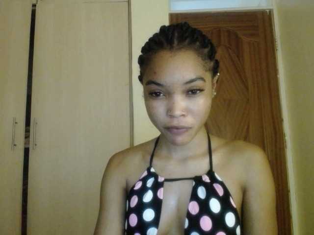 sumeyhia's BongaCams show and profile