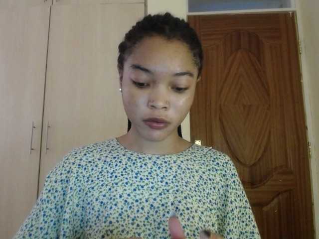 sumeyhia's BongaCams show and profile