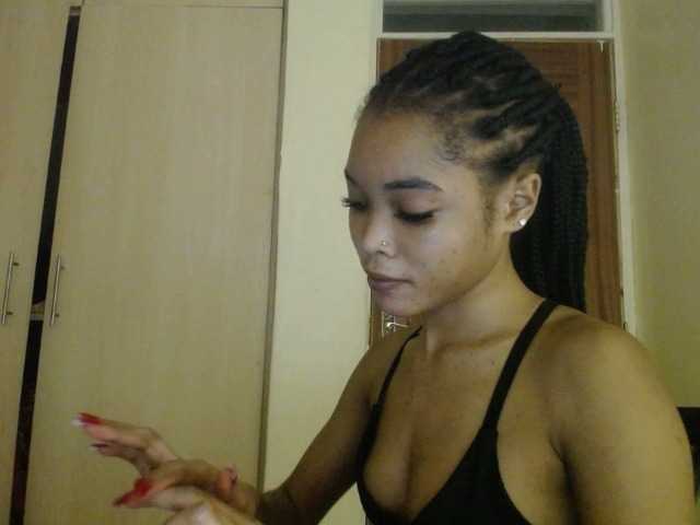 sumeyhia's BongaCams show and profile