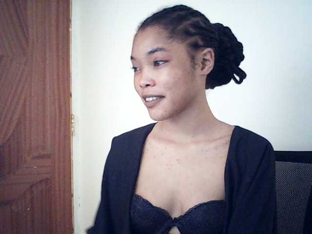 sumeyhia's BongaCams show and profile