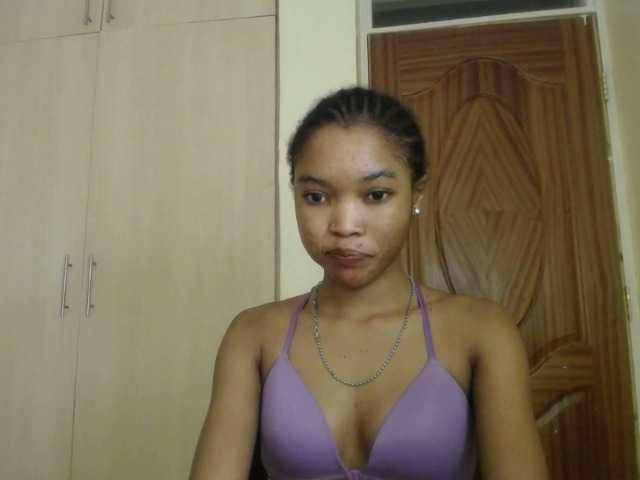 sumeyhia's BongaCams show and profile