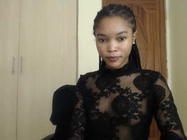 sumeyhia's BongaCams show and profile