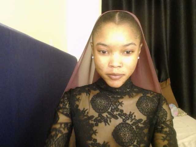 sumeyhia – webcam model profile photo