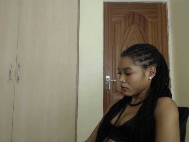 sumeyhia's BongaCams show and profile