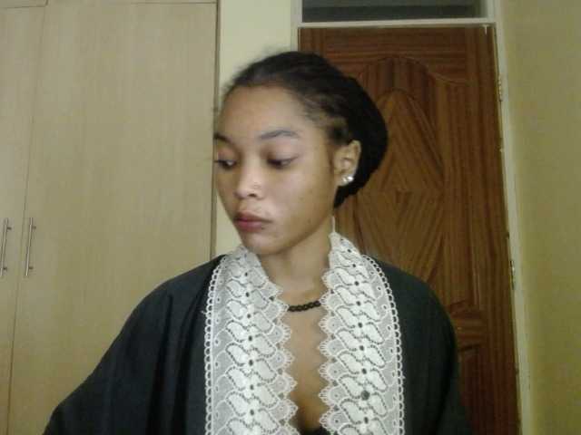 sumeyhia's BongaCams show and profile