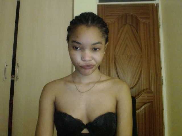 sumeyhia's BongaCams show and profile