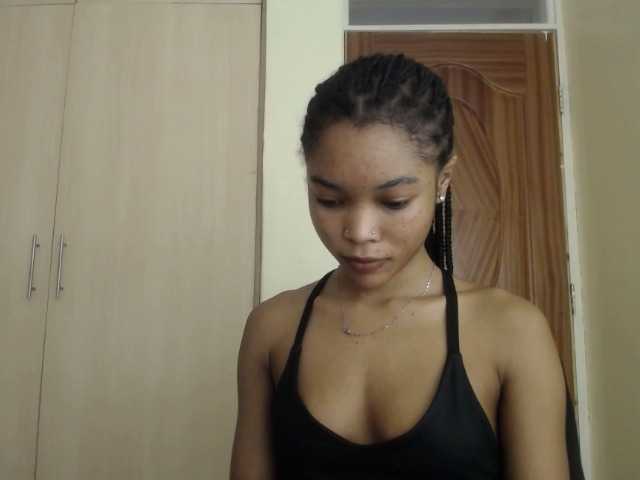 sumeyhia's BongaCams show and profile