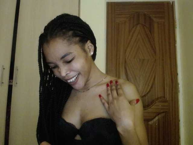 sumeyhia's BongaCams show and profile