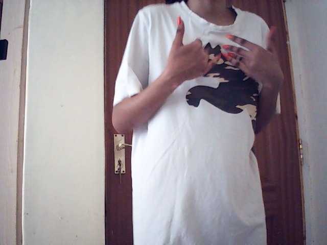 sumeyhia's BongaCams show and profile