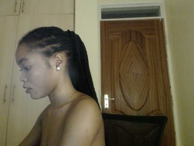 sumeyhia's BongaCams show and profile