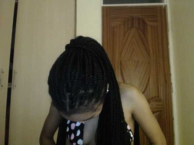 sumeyhia's BongaCams show and profile