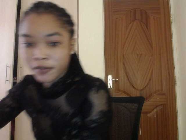 sumeyhia's BongaCams show and profile