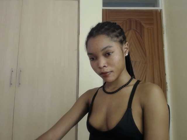 sumeyhia's BongaCams show and profile