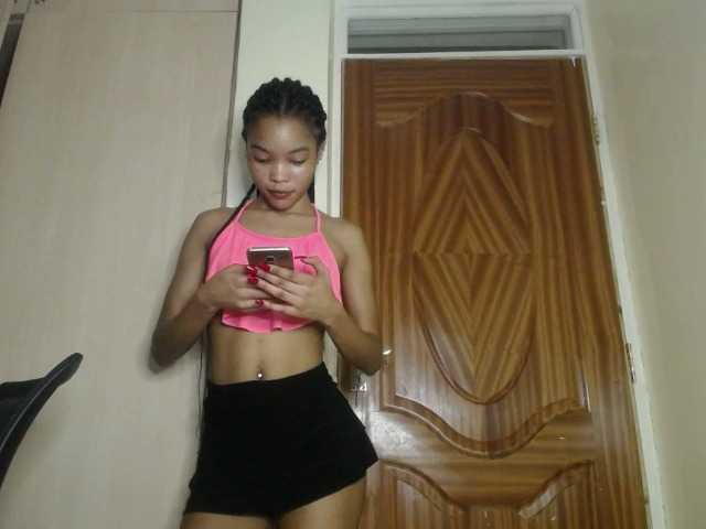 sumeyhia's BongaCams show and profile