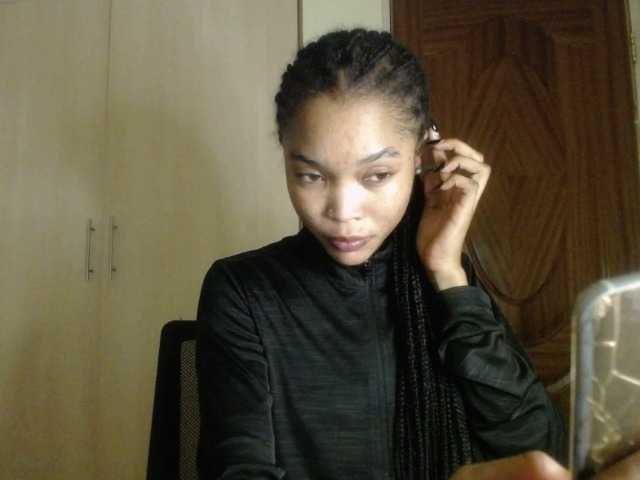 sumeyhia's BongaCams show and profile