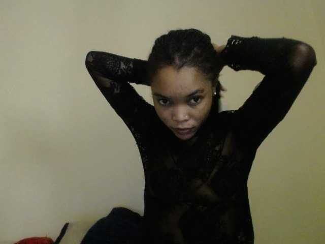 sumeyhia's BongaCams show and profile