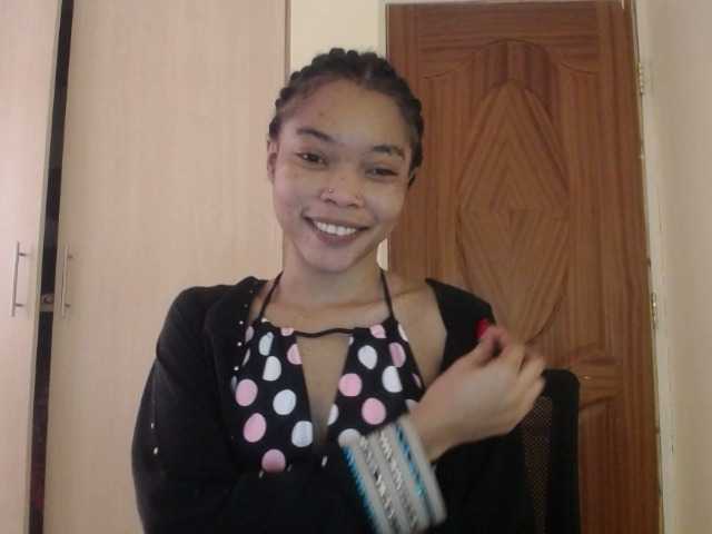 sumeyhia's BongaCams show and profile