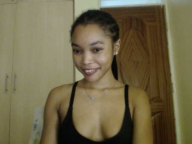 sumeyhia's BongaCams show and profile